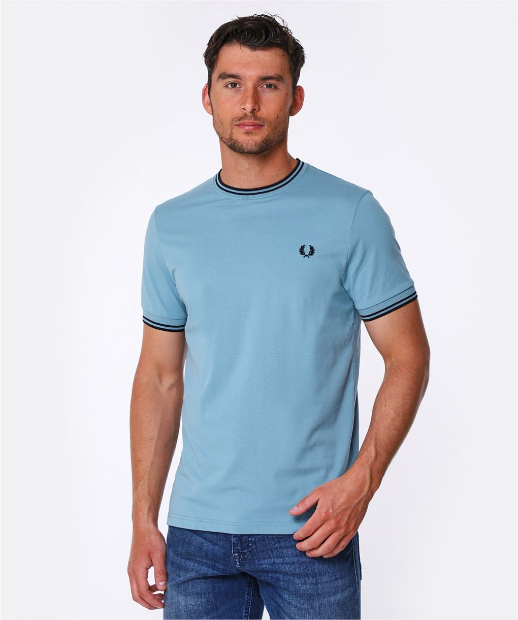 【FRED PERRY】 Twin Tipped T-Shirt Fred Perry - Twin Tipped T-Shirt M1588 navy 795, 49,99 €