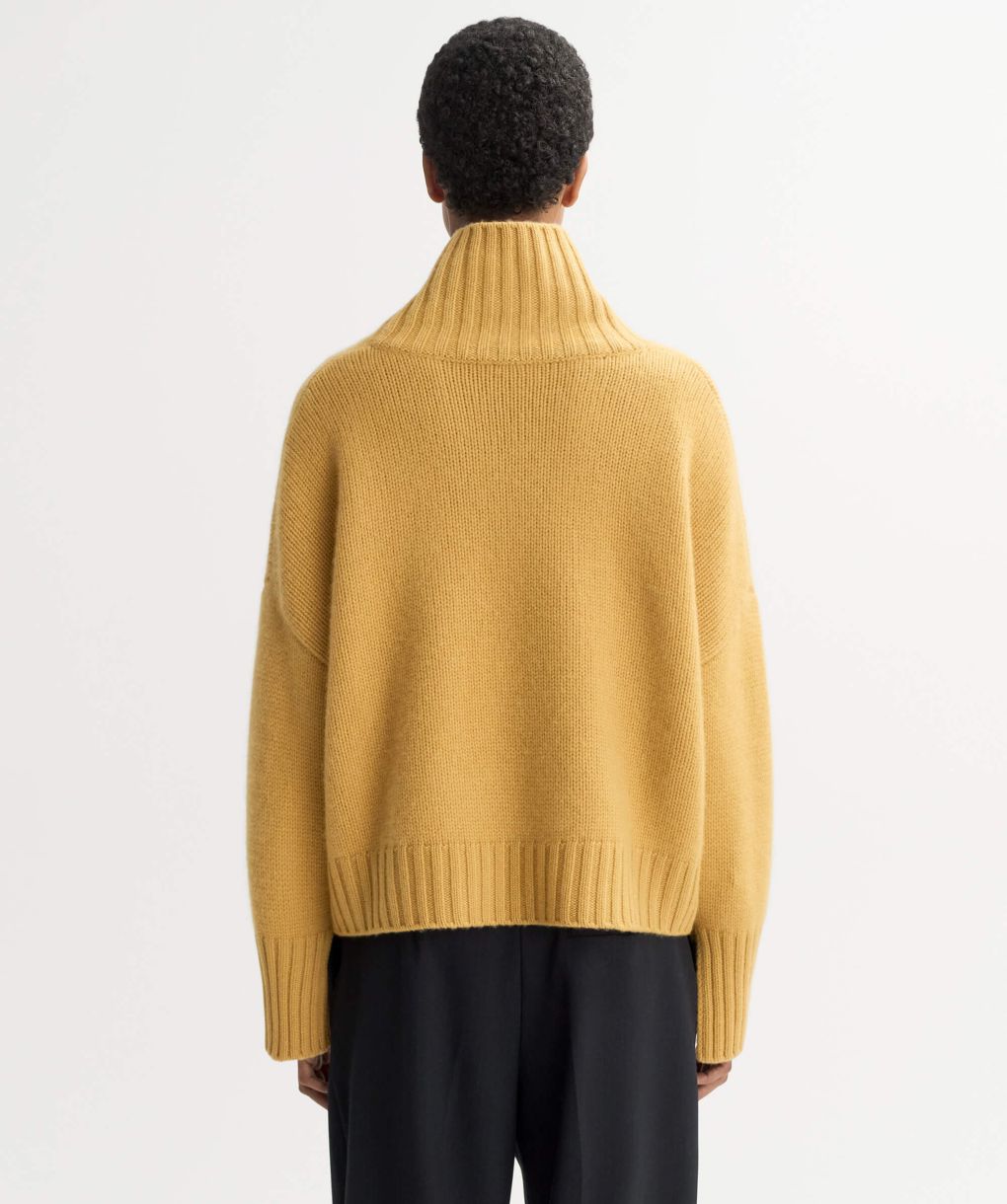 Soft Goat Girlfriend Turtleneck Cashmere Jumper | Jules B