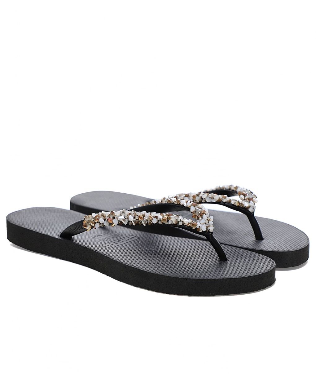 Uzurii White Aby Flip Flops | Jules B