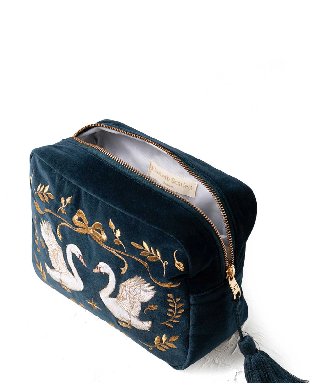 Elizabeth Scarlett Majestic Swans Wash Bag | Jules B