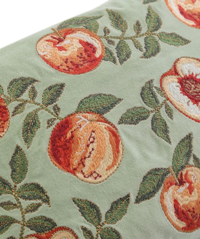 Elizabeth Scarlett Summer Peach Everyday Pouch