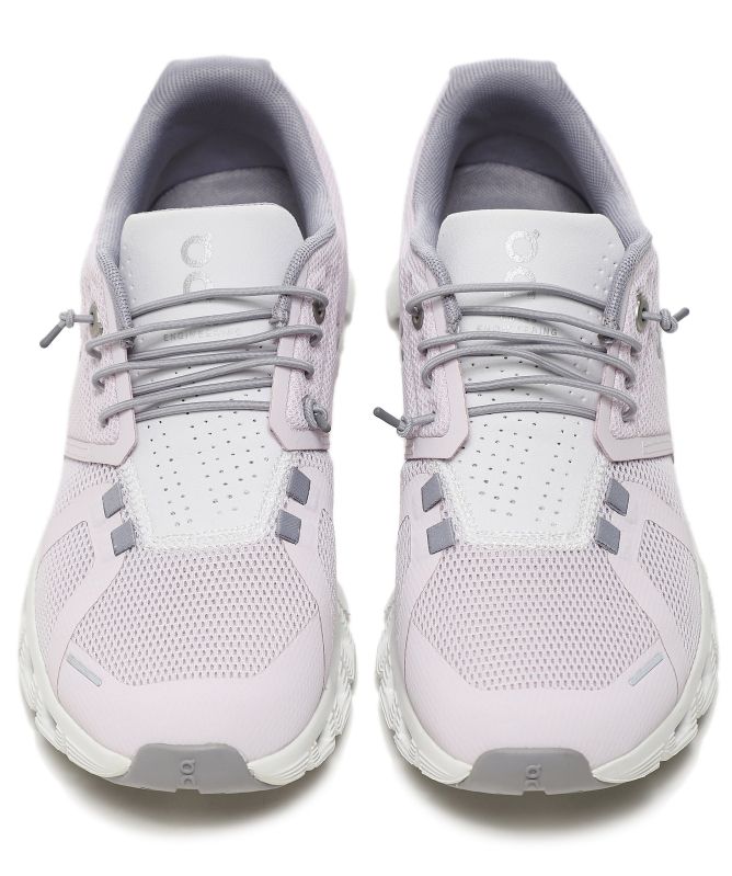 On Running Cloud 5 Sneakers