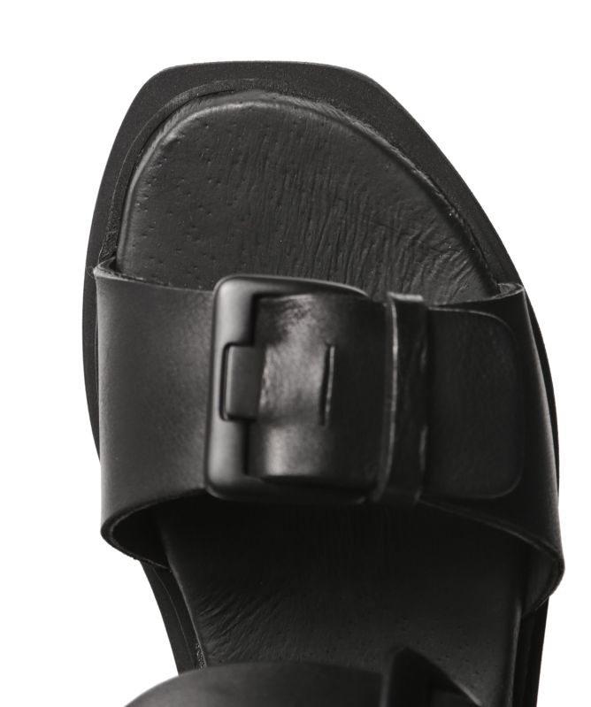 Lofina Leather Buckle Sandals