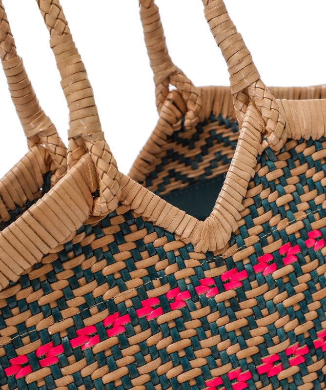 Vipera Crudelia Flower Woven Tote