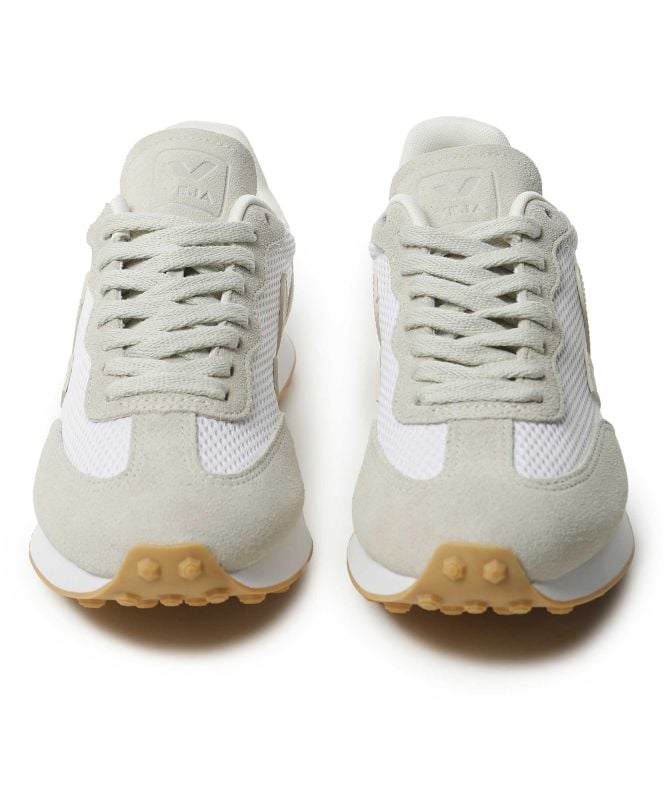 VEJA Rio Branco Alveomesh Trainers