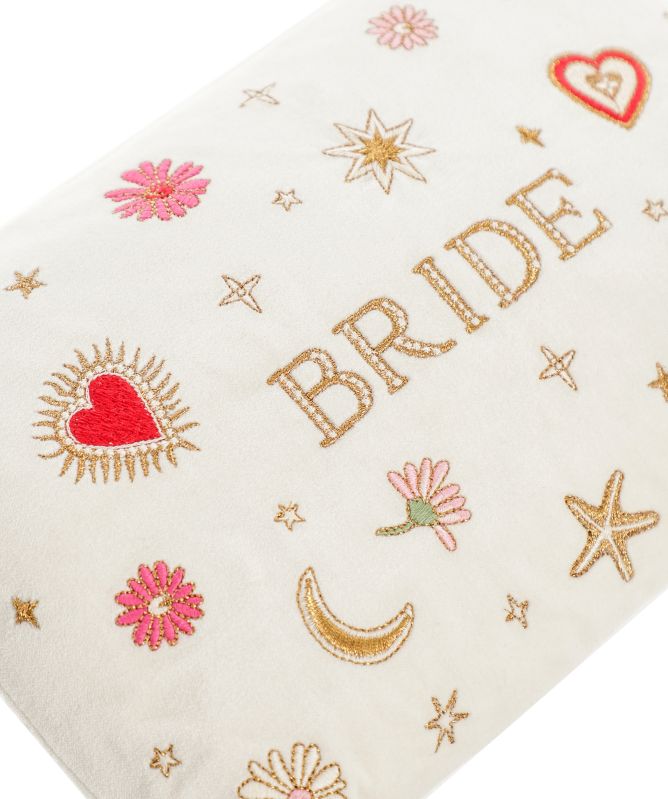 Elizabeth Scarlett Love Charm Bride Everyday Pouch