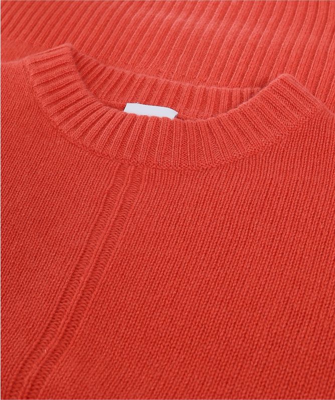 Van Kukil Madeline Round Neck Ribbed Sweater