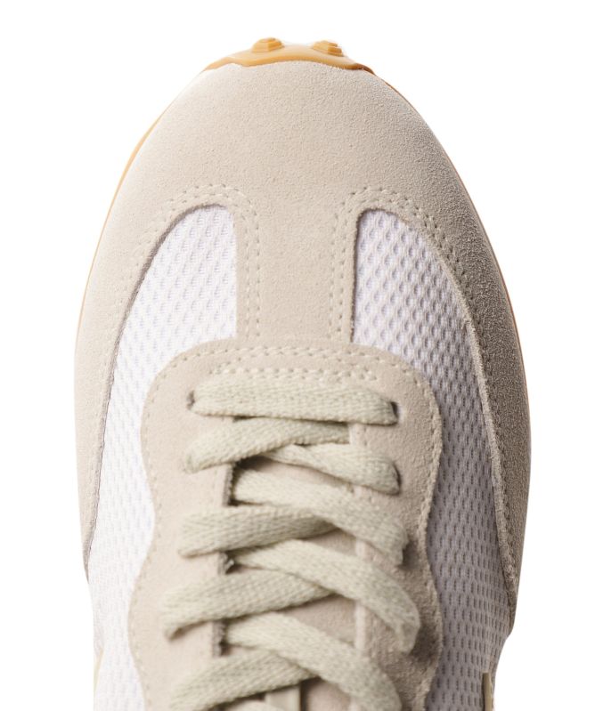 VEJA Rio Branco Alveomesh Trainers