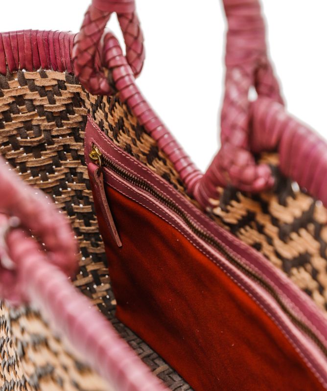 Vipera Crudelia Flower Woven Tote