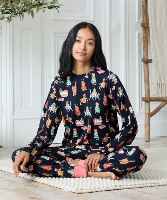 Chelsea Peers Christmas Cats Long Pyjamas