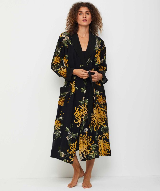 One Hundred Stars Chrysanthemum Crepe Gown