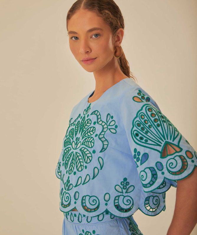 FARM Rio Graphic Richelieu Crop Top