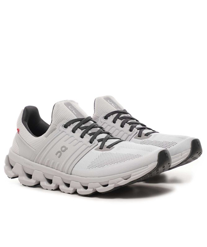 On Running Cloudswift 3 AD Trainers