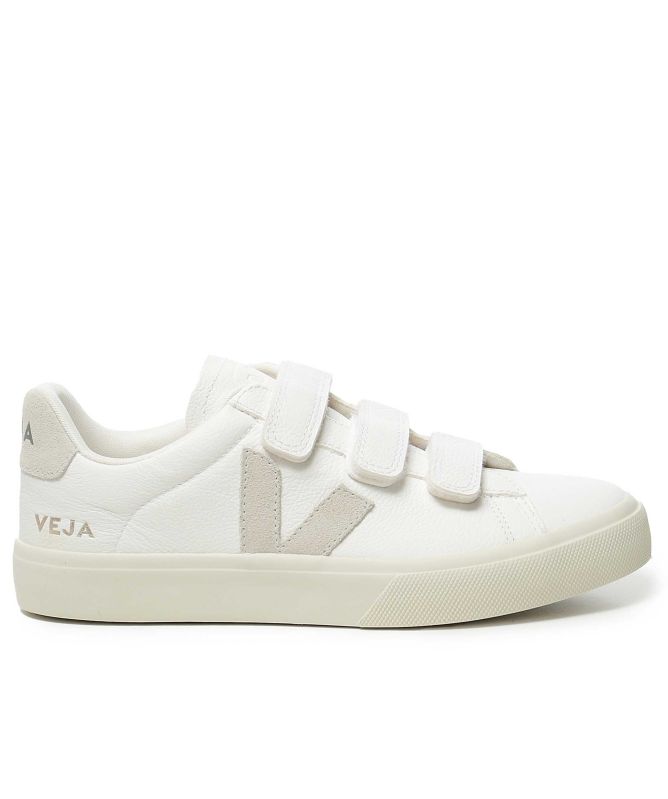 VEJA Recife Leather Trainers