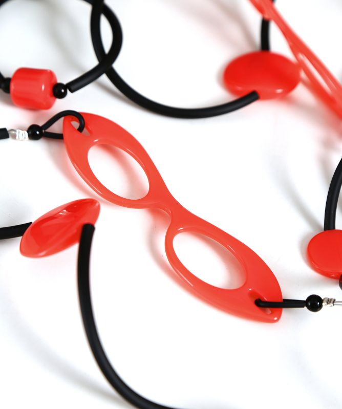 Marte Jewelry Resin Glasses Necklace