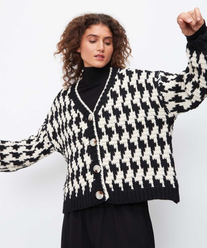 Thanny Dogtooth Knit Cardigan