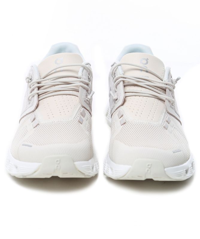 On Running Cloud 5 Sneakers