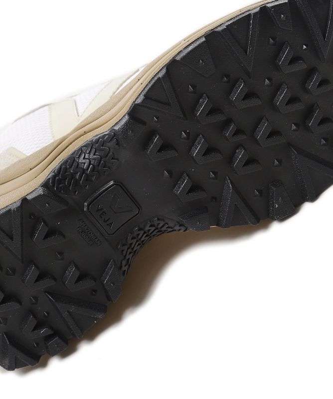VEJA Alveomesh Venturi II Trainers