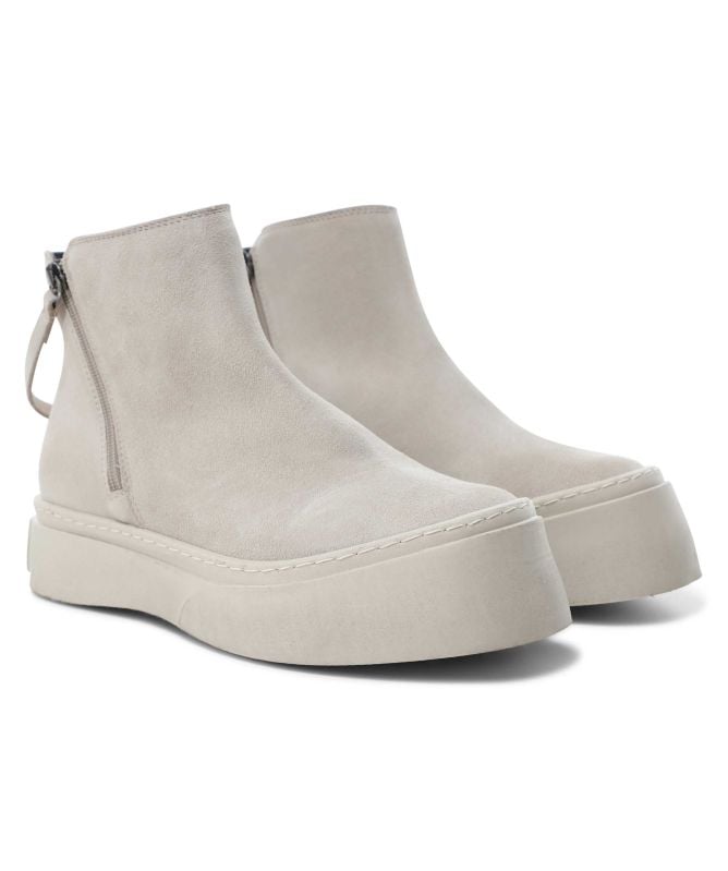 Lofina Suede Short Boots