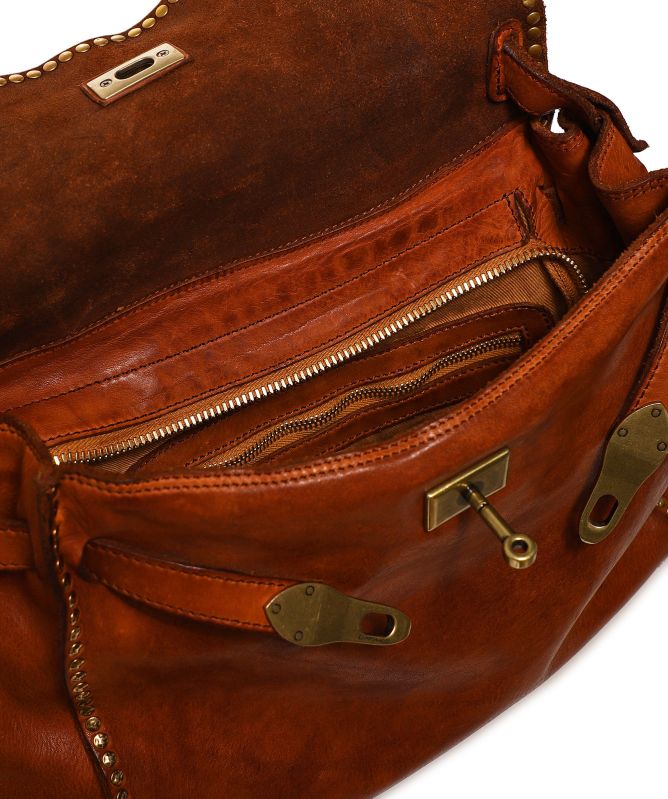 Campomaggi Kura Leather Shoulder Bag