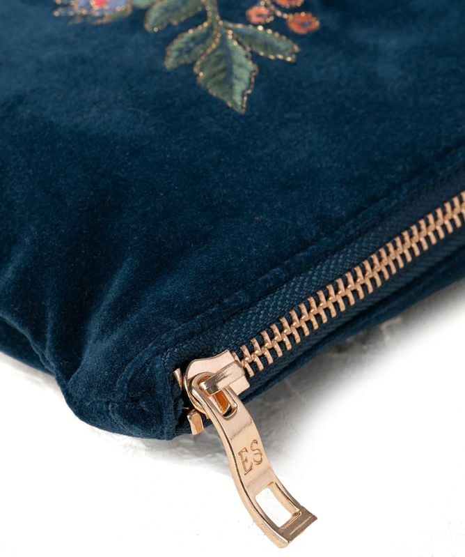 Elizabeth Scarlett Botanical Garden Mini Pouch