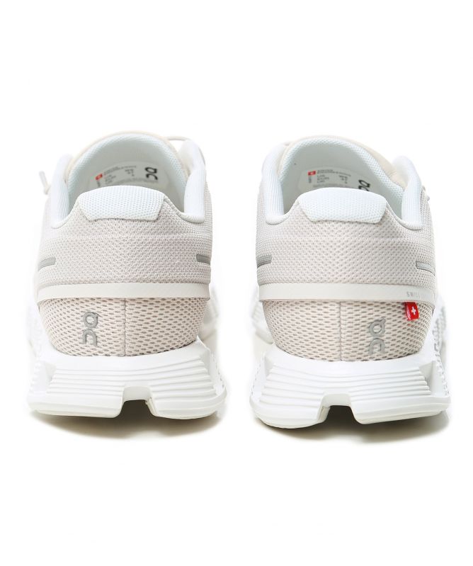 On Running Cloud 5 Sneakers