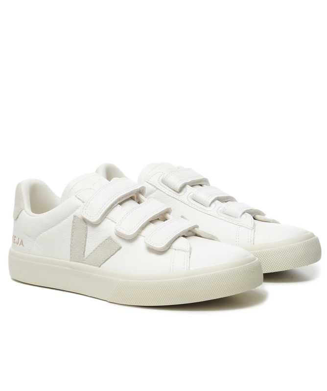 VEJA Recife Leather Trainers