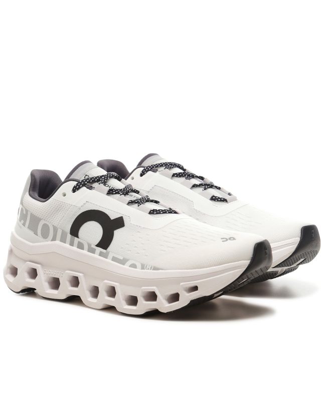 On Running Cloudmonster Sneakers