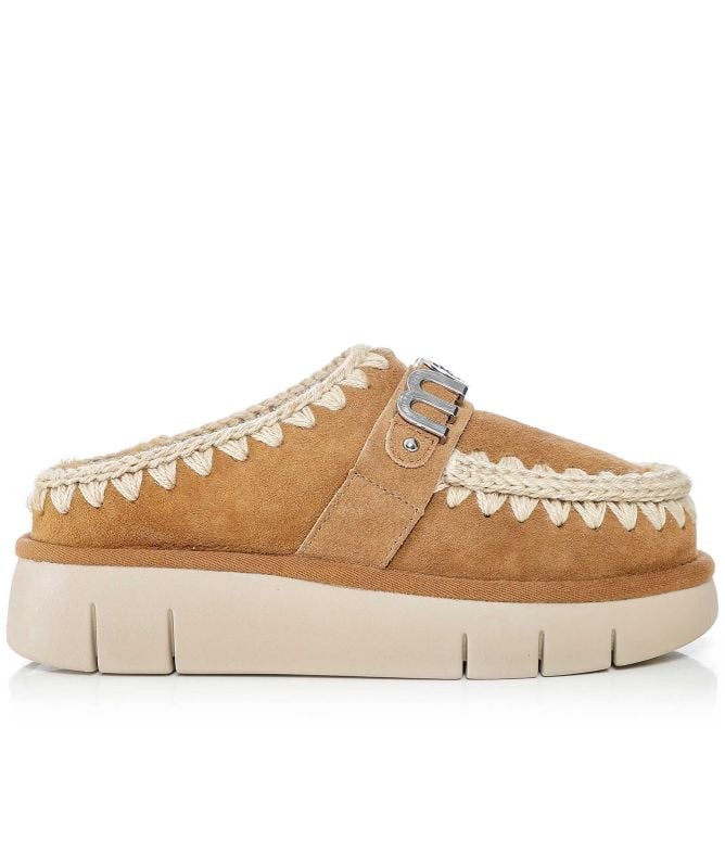 Mou Bounce Clogs With Metal Logo