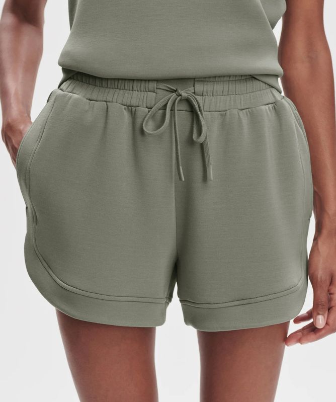 Varley Ollie High-Rise Shorts