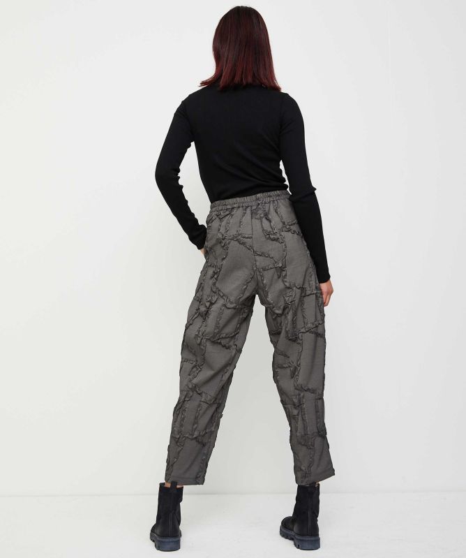Bize Pleat Detail Cropped Trousers