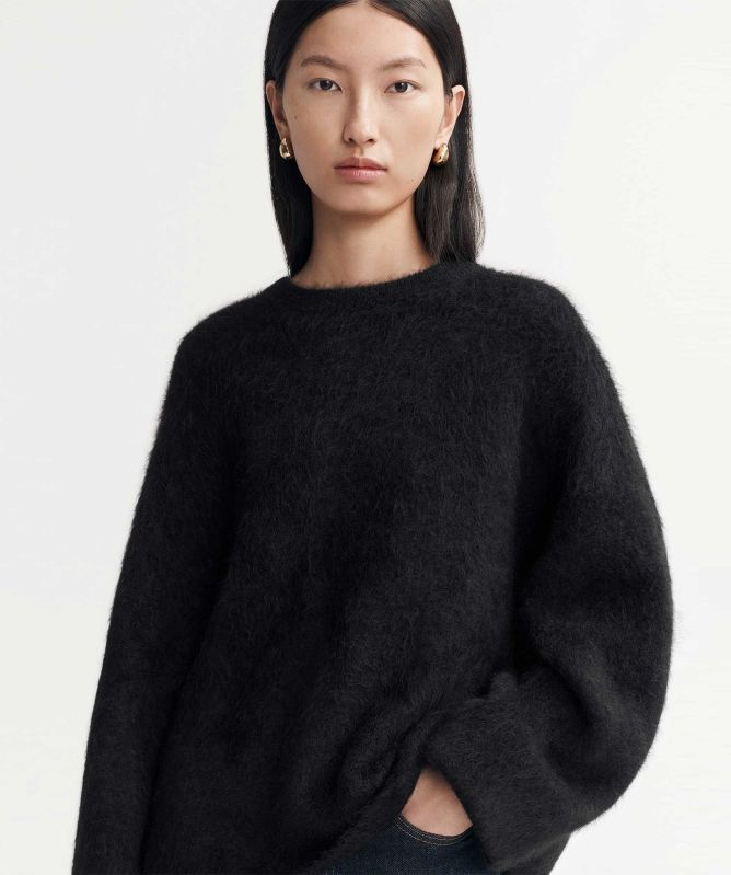 Soft Goat Brushed Alpaca Crewneck Jumper