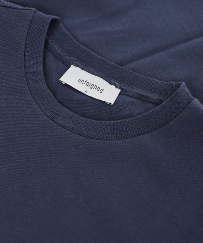 unfeigned Organic Cotton Basic T-Shirt