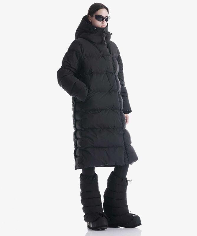 KRAKATAU Aitken Long Puffer Coat