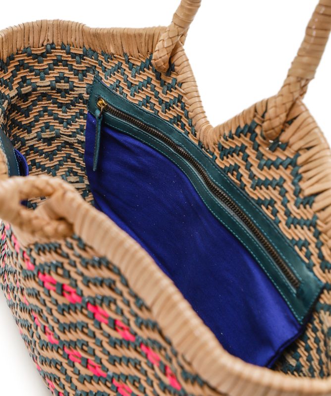 Vipera Crudelia Flower Woven Tote