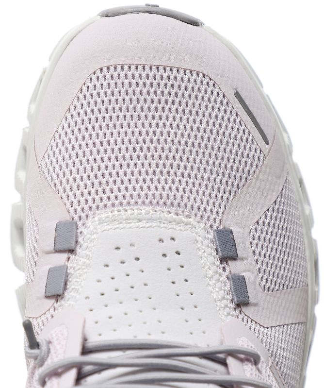 On Running Cloud 5 Sneakers