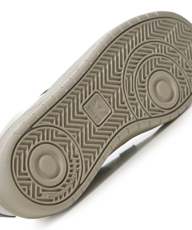 VEJA CWL Urca Trainers