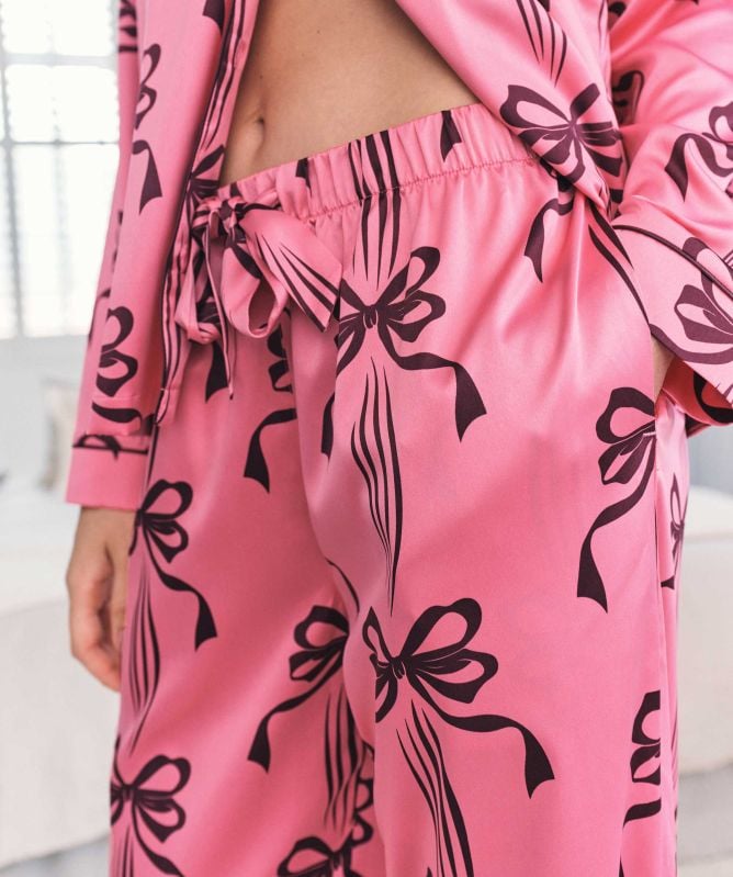 Chelsea Peers Satin Bow Print Long Pyjamas