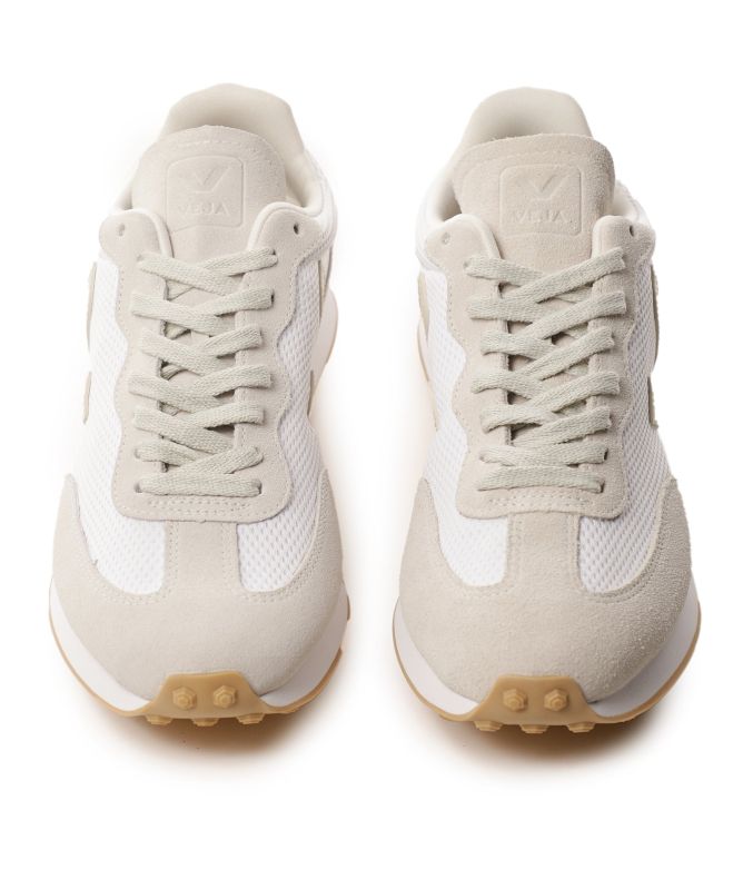 VEJA Rio Branco Alveomesh Trainers