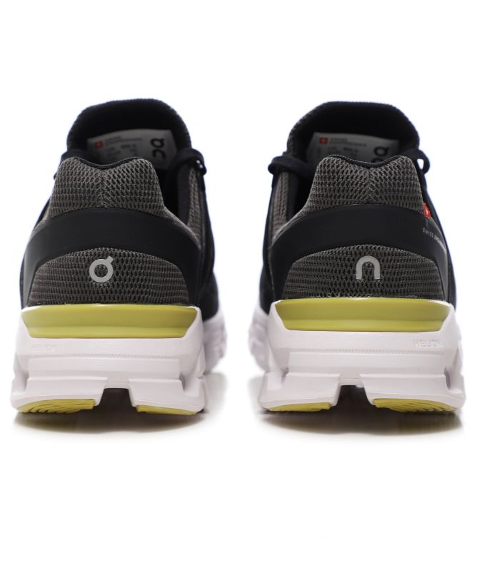 On Running Cloudswift Sneakers