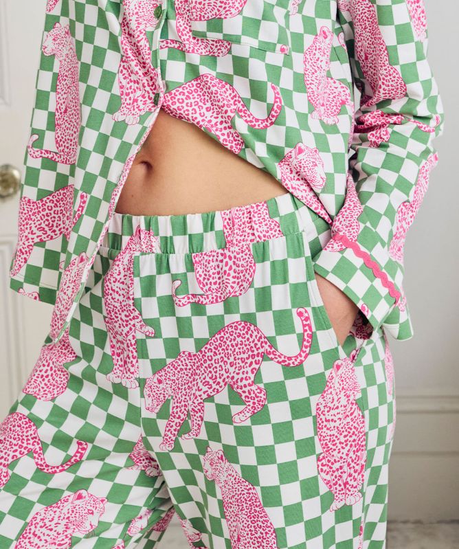 Chelsea Peers Checkerboard Leopards Print Long Pajamas