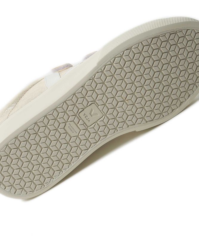 VEJA Recife Leather Trainers