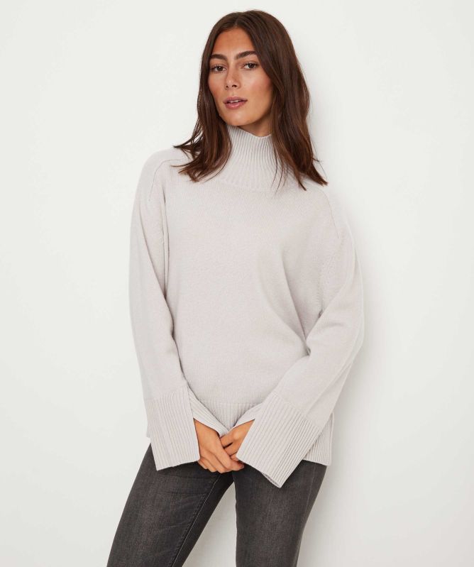 Van Kukil Cashmere Split Back Jumper
