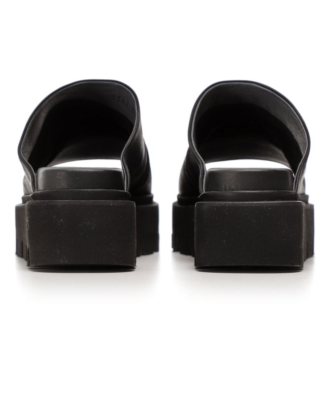Lofina Leather Ruched Sliders