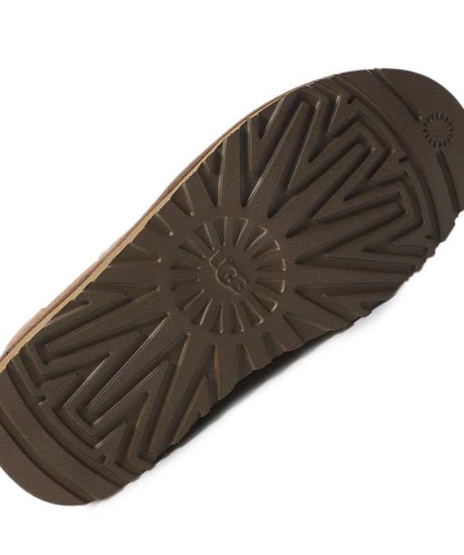 UGG Neumel Chelsea Boots