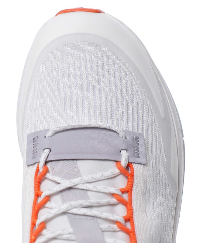 On Running Cloudnova Flux Sneakers