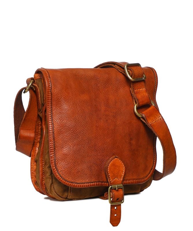 Campomaggi Leather Crossbody Bag