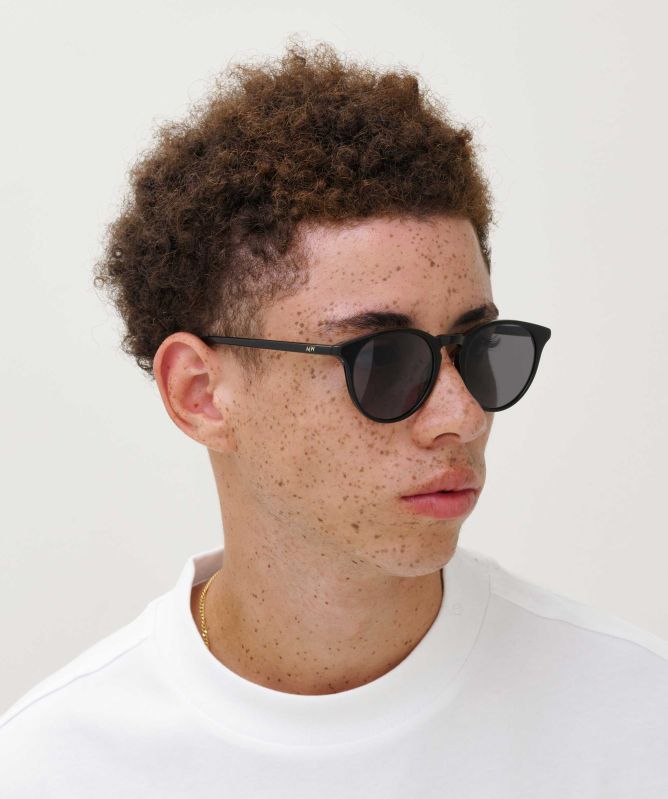 MessyWeekend New Depp Sunglasses