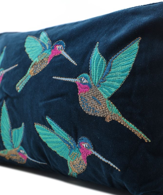 Elizabeth Scarlett Hummingbird Everyday Pouch Elizabeth Scarlett Hummingbird Everyday Pouch