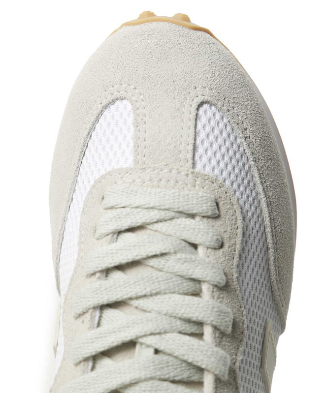 VEJA Rio Branco Alveomesh Trainers